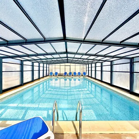 בית נופש Panorama Du Mas, 2 Pers Piscine A *