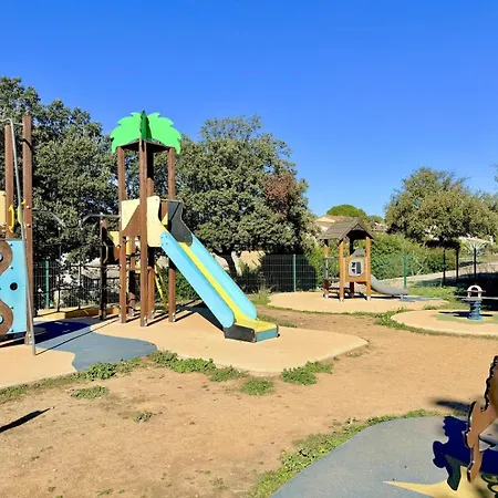 בית נופש Panorama Du Mas, 2 Pers Piscine A קאלביסון